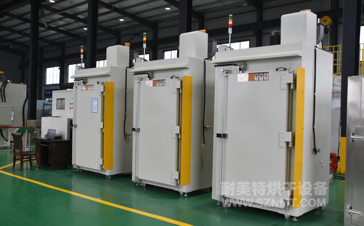 飛機發(fā)動機工業(yè)烘箱 飛機發(fā)動機工業(yè)烘箱